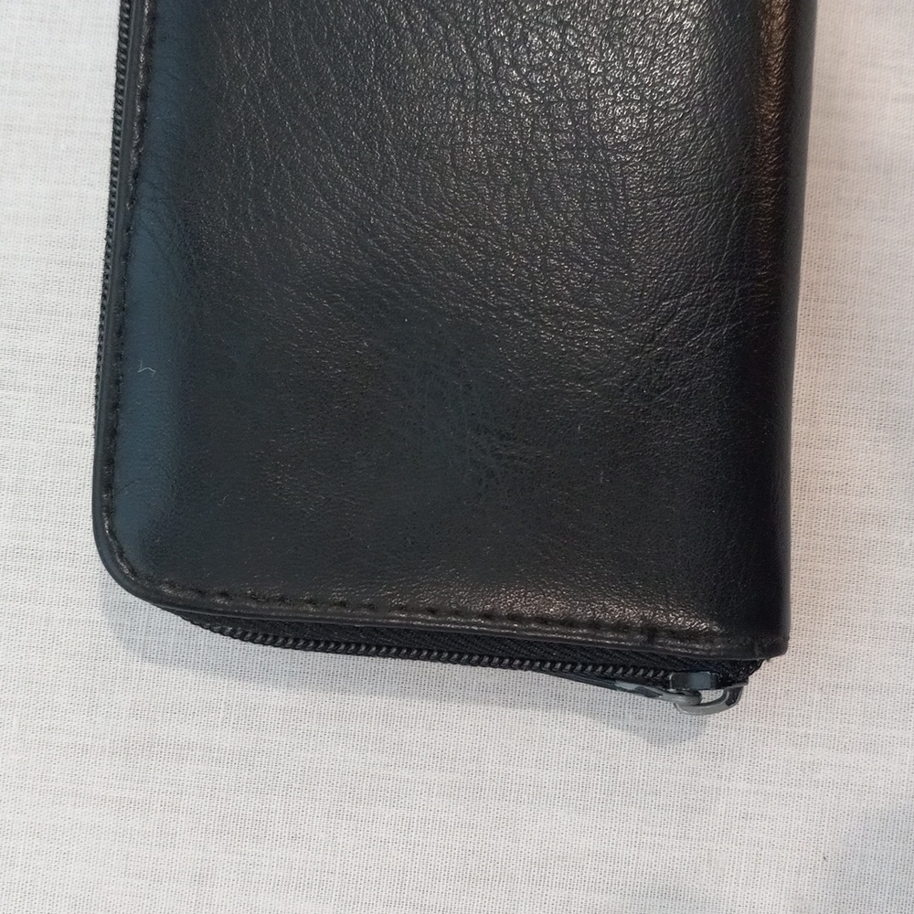 Wallet - Picture 4 of 11